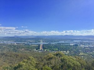 5 Best places to go walking in Canberra thumbnail