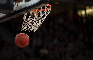 Last Chance U: Basketball – A docuseries that transcends sport (Episode 3 Review) thumbnail